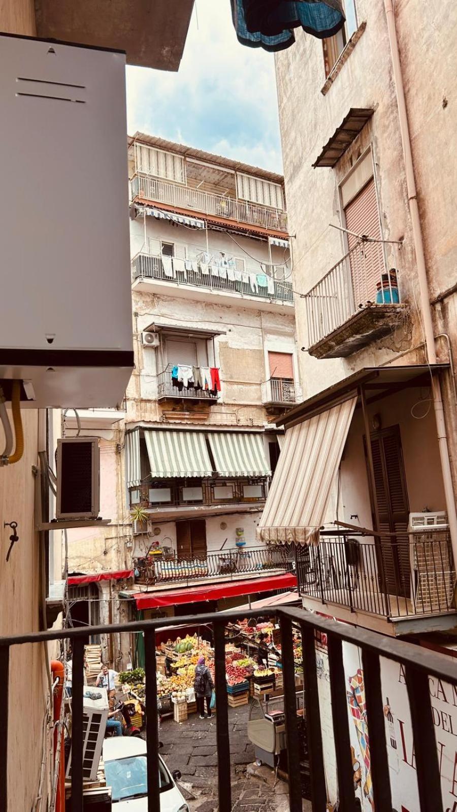 La Finestra Sul Borgo 호텔 나폴리 외부 사진